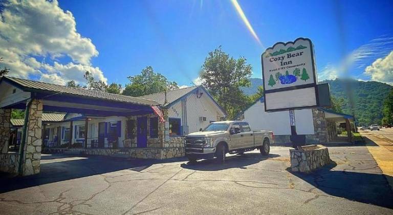 Cozy Bear Inn in Maggie Valley, NC