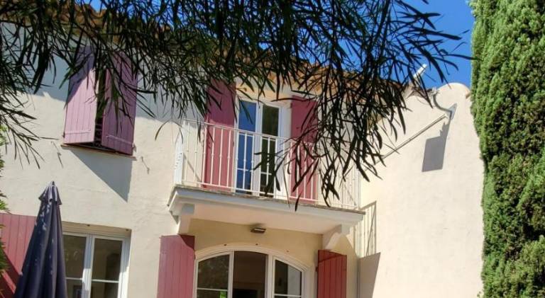 Pleasant house with pool | Pets are welcome — photo 2