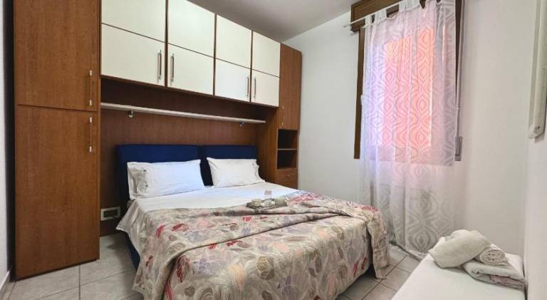 Apartment with pool in Peschiera del Garda
