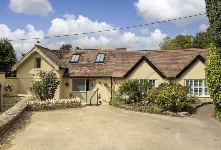 Cottage  Nailsworth