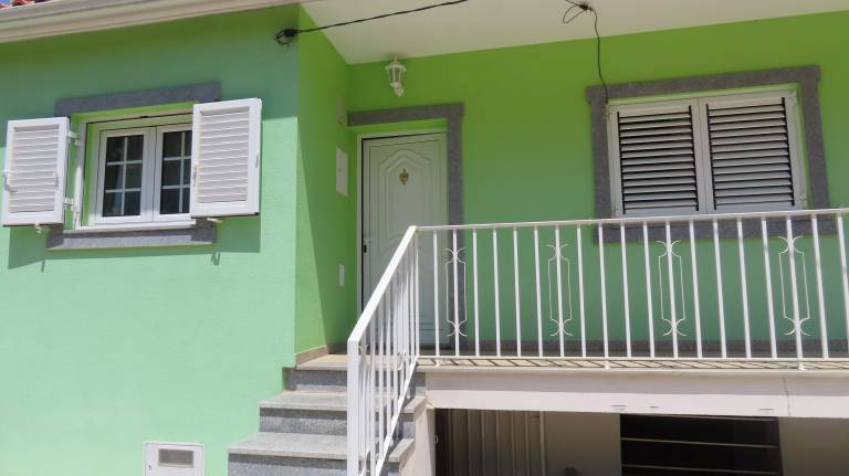 Child-friendly vacation home with terrace | Pets are welcome — photo 4