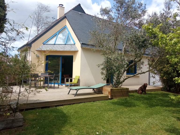 Maison de vacances Plonéour-Lanvern