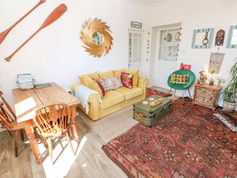 Cottage with garden & sauna | Beach view — photo 4