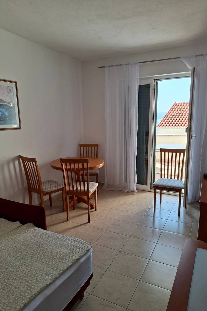 One bedroom apartment with terrace and sea view Lokva Rogoznica, Omiš (A-25499-a) — photo 4