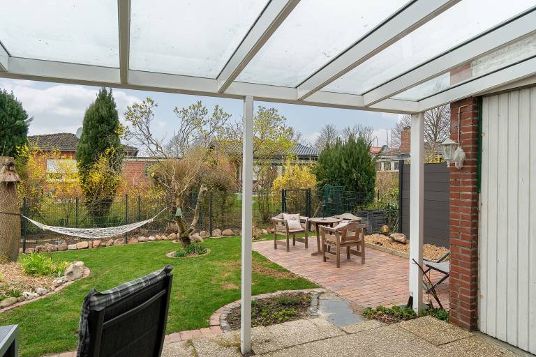 House with terrace, grill & garden — photo 4
