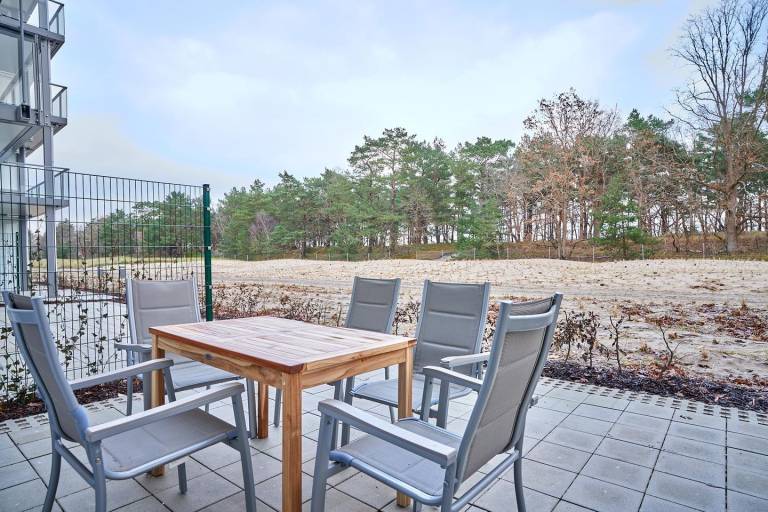 FeWo Steife Brise: FeWo 100 m² – 2 Schlafzimmer, Strandzugang, Balkon & Terrasse — photo 2