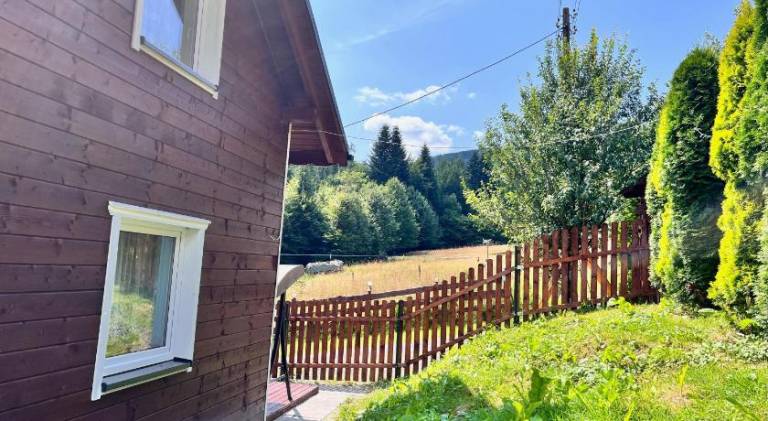Chalet with 2 rooms for 8 persons in Wisla