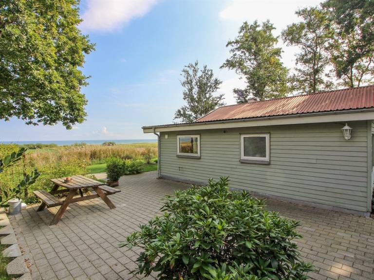 House with patio | Sea view — photo 5