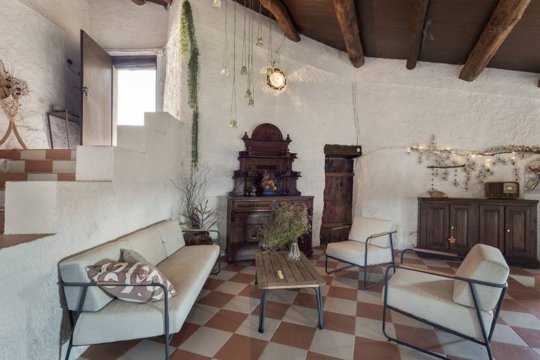 Country House 'Masia Manonelles' with Private Pool, Terrace & Air Conditioning — photo 4