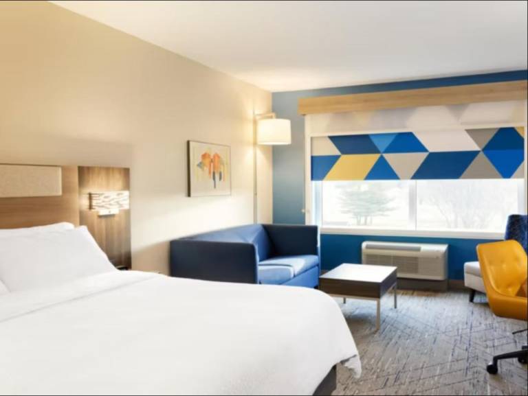 Holiday Inn Express & Suites Memphis East by IHG in Memphis, TN