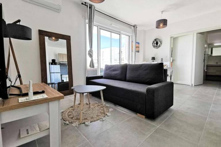 Holiday apartment with terrace — photo 4