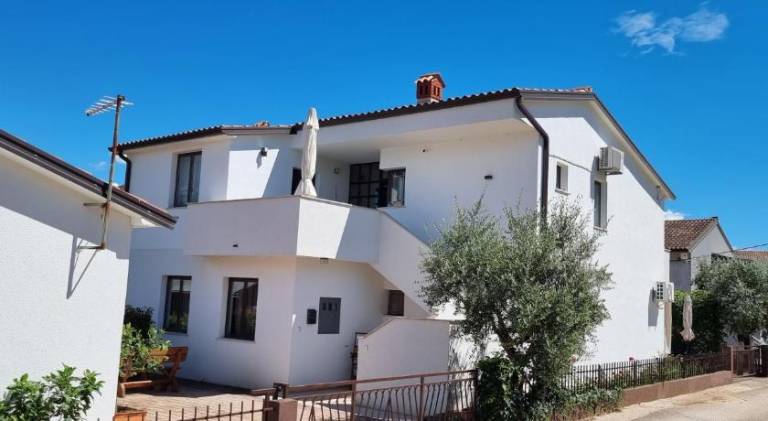 Apartment with garden, terrace & barbeque | Suitable for remote work | Dogs allowed in Umag