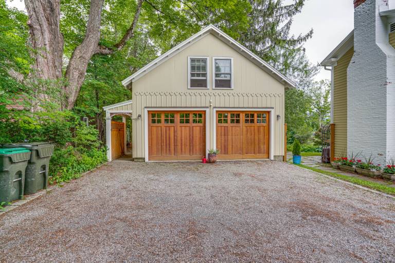 Steps to Downtown Stockbridge: Home w/ Patio! — photo 2
