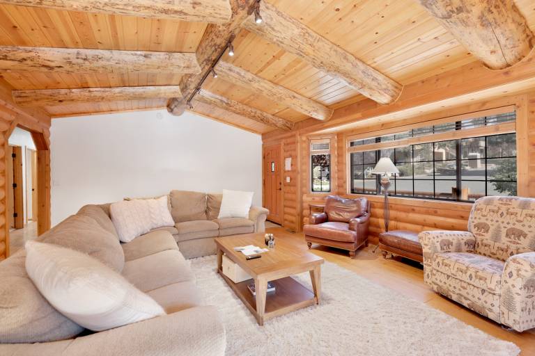 Cabin with barbecue | Mountain view — photo 3