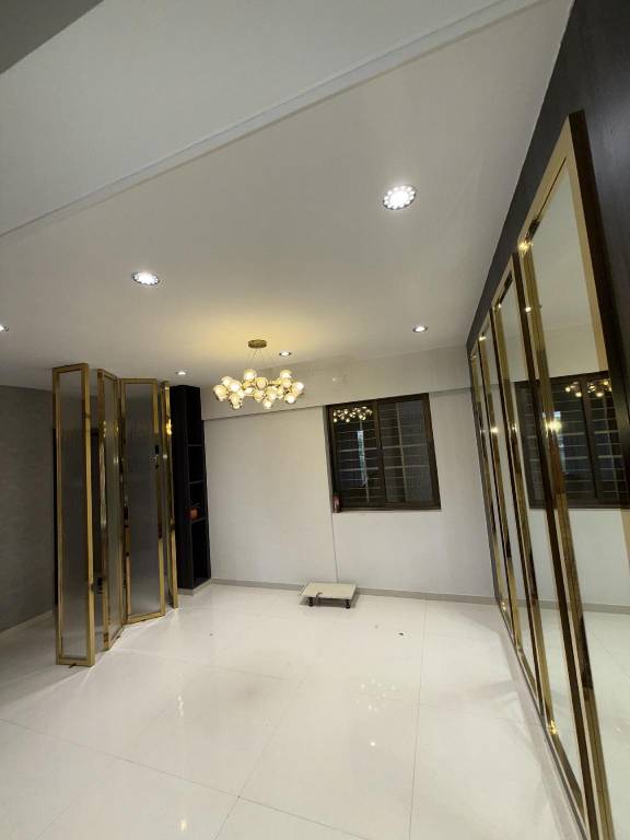 Apartment Mulund West