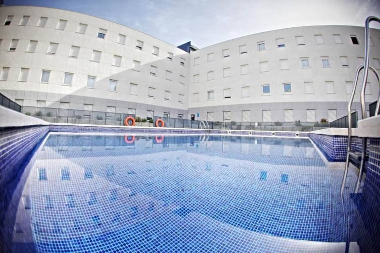 Aparthotel  Camas