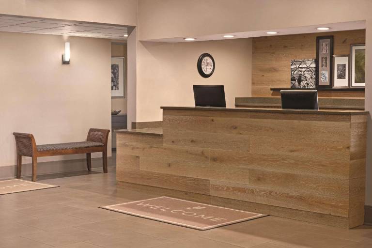 Country Inn & Suites by Radisson, Georgetown, KY — photo 2