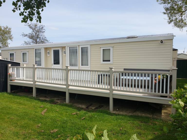 Cabin Roman Bank