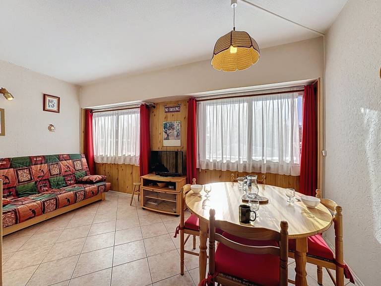 Ferienwohnung mit Hund in Fontcouverte-la-Toussuire für max. 4 Personen Ferienwohnung mit Hund in Fontcouverte-la-Toussuire für max. 4 Personen