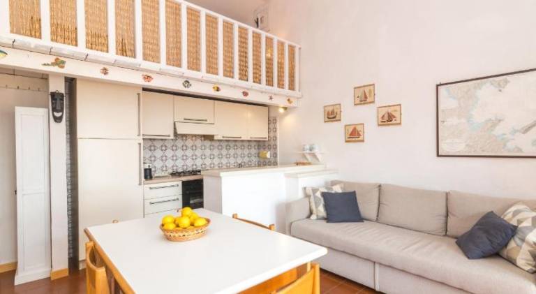 Holiday apartment with 3 rooms for 5 persons — photo 2