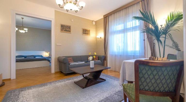 Villa with terrace & garden in Budapest
