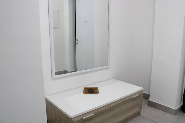 Family-friendly beautiful rental apartment with patio | City view | Beach nearby | Dogs allowed — photo 2