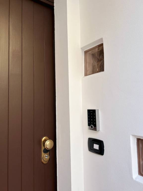 Family-oriented charming rental apartment with barbeque & yard | Garden view | Dogs allowed — photo 3