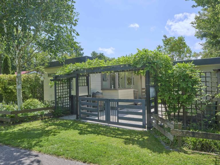 Ferienhaus mit großem Garten in Strandnähe