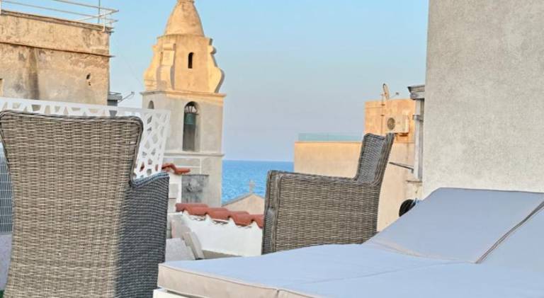 Sea View flat+Private terrace, BBQ in the Old Town — photo 3