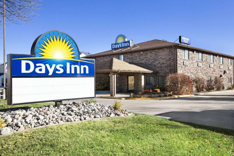 Days Inn by Wyndham Columbia Mall in Grand Forks, ND