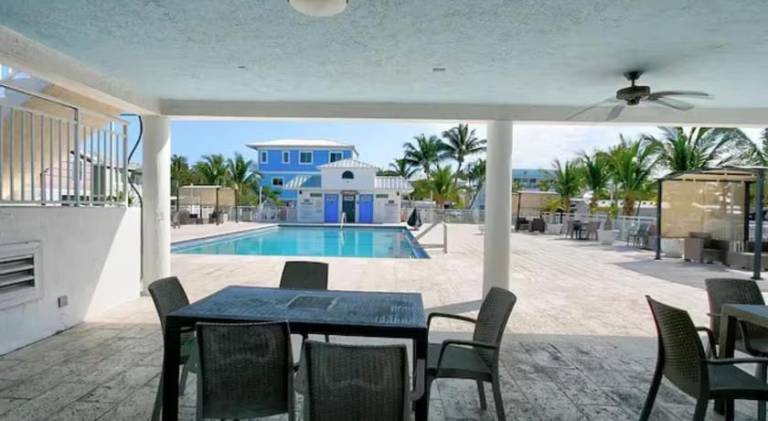 Calusa Oasis Camp Rv Family Resort — photo 4