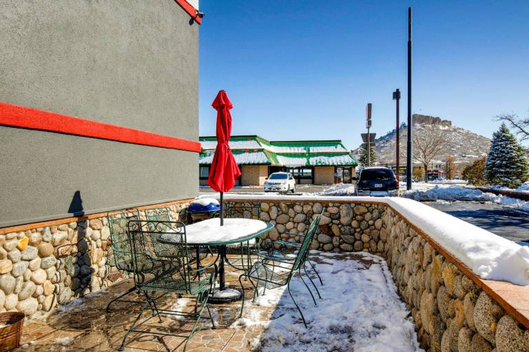 Hotel Castle Rock CO Downtown — photo 3
