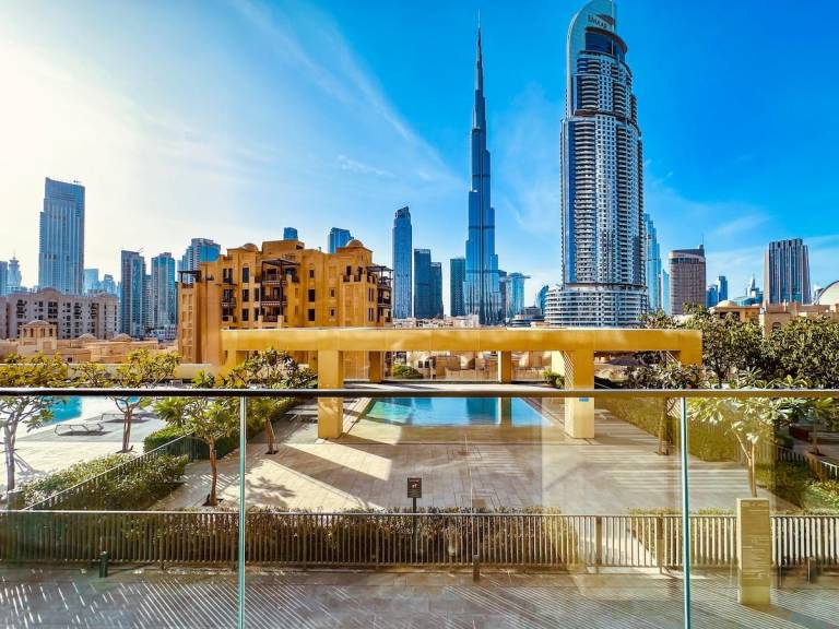 Vacation home with pool, terrace & yard | Close to Burj Khalifa in Dubai