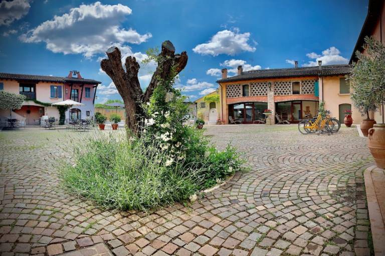 Aparthotel Castellaro Lagusello