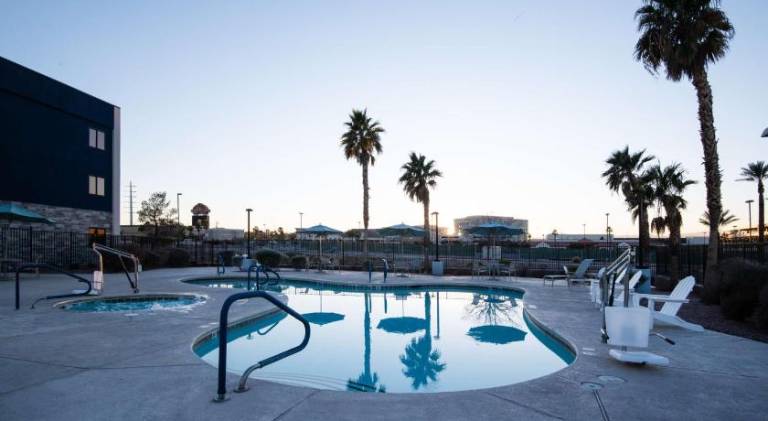 Hampton Inn & Suites Las Vegas/Henderson — photo 2