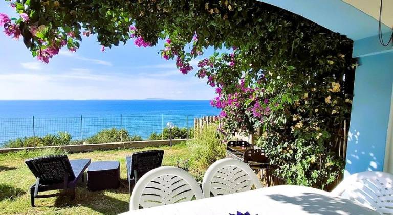 Vacation home | Close to the beach | Pet-friendly in Castelsardo