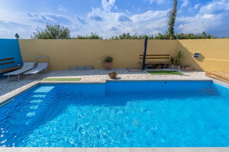 Apartment 'Cascina Di Barone - Vista Mare' with Sea View, Wi-Fi and Air Conditioning — photo 4