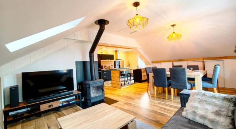 Holiday apartment with 3 rooms for 9 persons in Aix-les-Bains