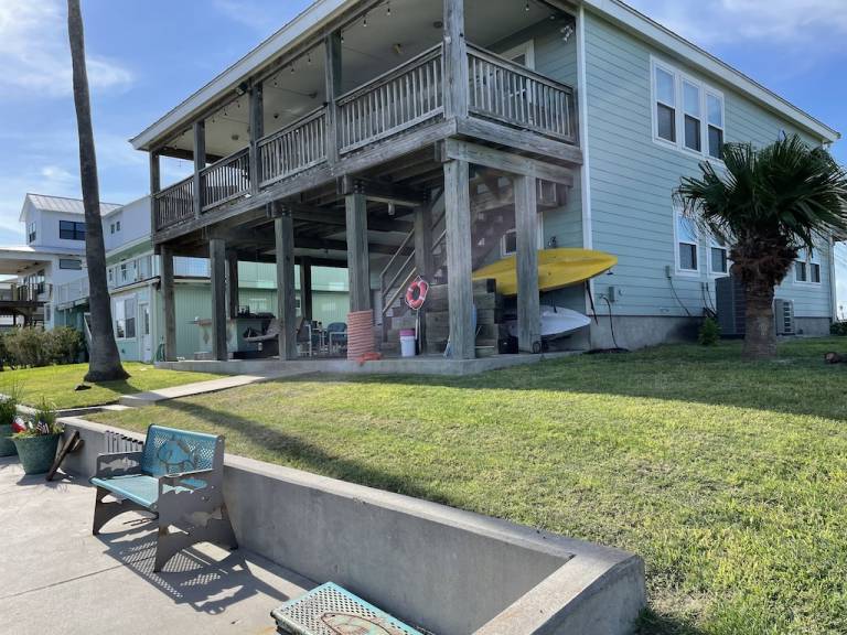 Aransas Pass, TX Vacation Rentals from 60 Hometogo