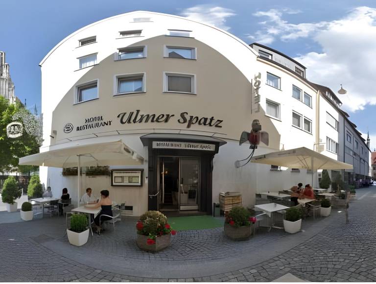 Hotel Ulmer Spatz — photo 4