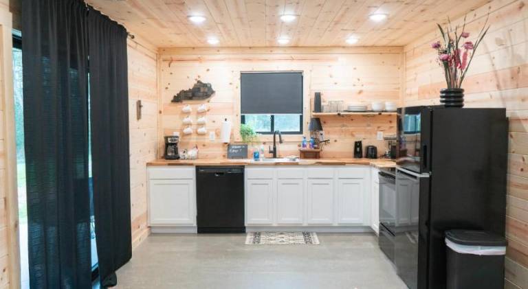 Pleasant house with hot tub | Pet-friendly — photo 5