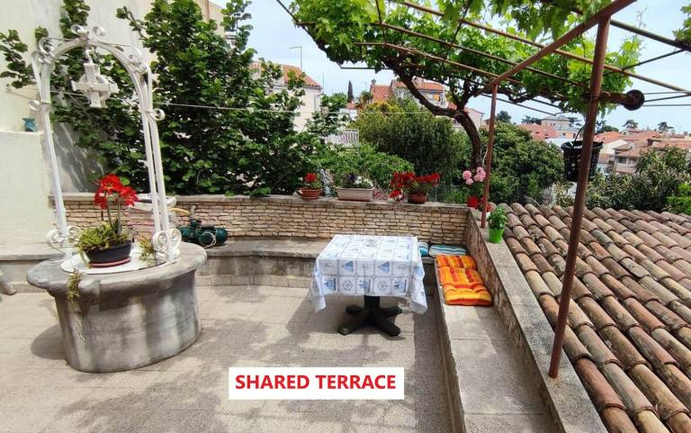 Apartment Bitinada