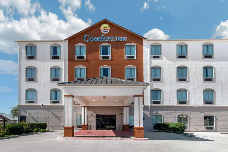 Comfort Inn Near UNT in Denton, TX