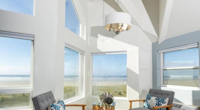 The Seaside Oceanfront Inn — photo 2