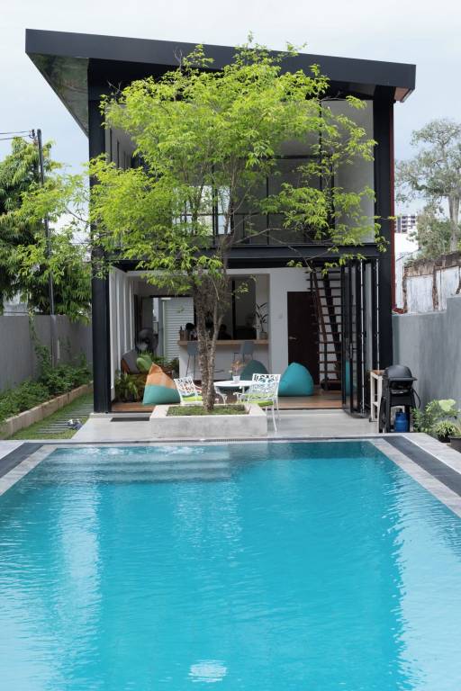 Chalet Pamankada East