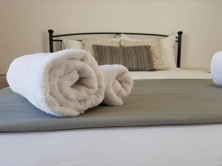 Studio | Mountain view | Close to the beach | Suitable for remote work | Pet-friendly — photo 3