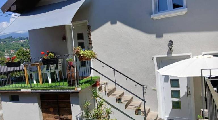 Wonderful vacation home with terrace | Pet-friendly in Verbania