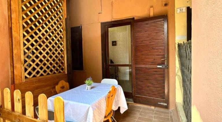 Vacation home with 1 room for 4 persons in Muravera
