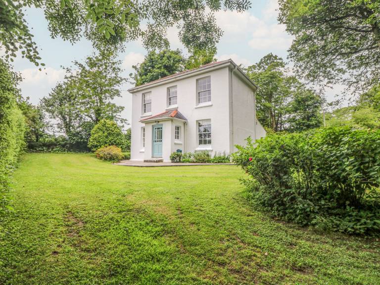 Children-friendly cottage with yard | Pets allowed — photo 3