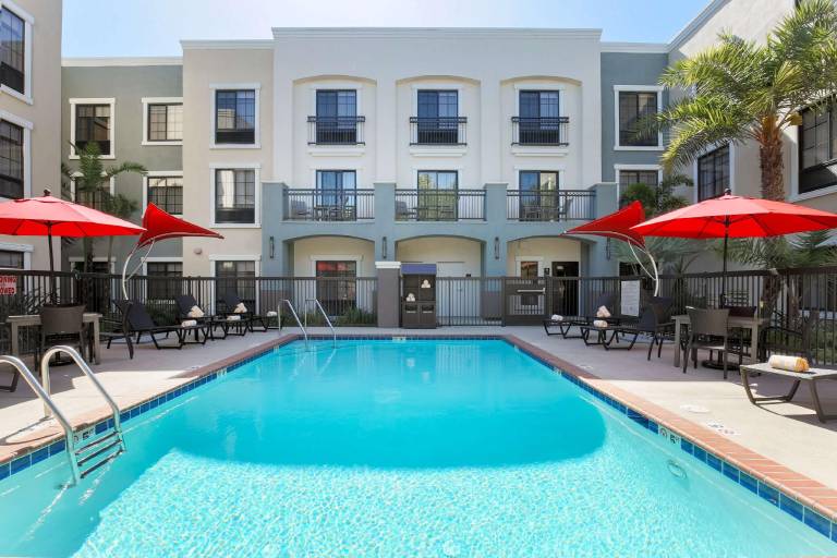 Hampton Inn by Hilton Santa Barbara/Goleta in Goleta, CA